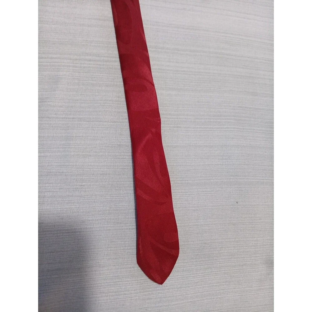 Vintage Red Bud Light Tie Budweiser I Love You Man Fishing Beer 58x4